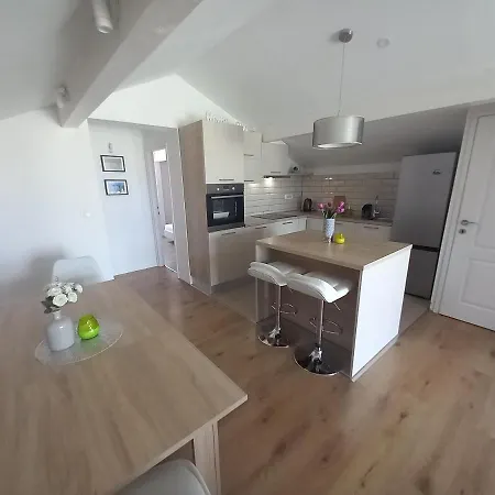Apartamento One Bedroom Loft With View *