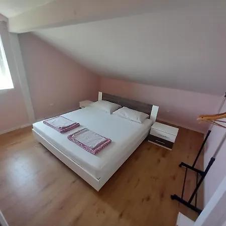 One Bedroom Loft With View ニン