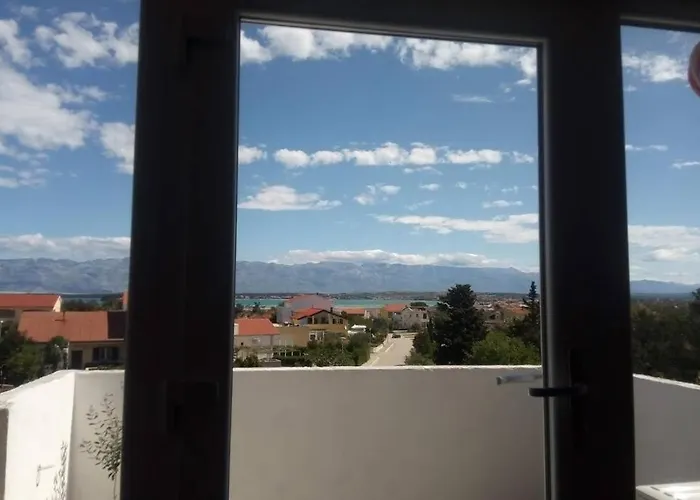 One Bedroom Loft With View