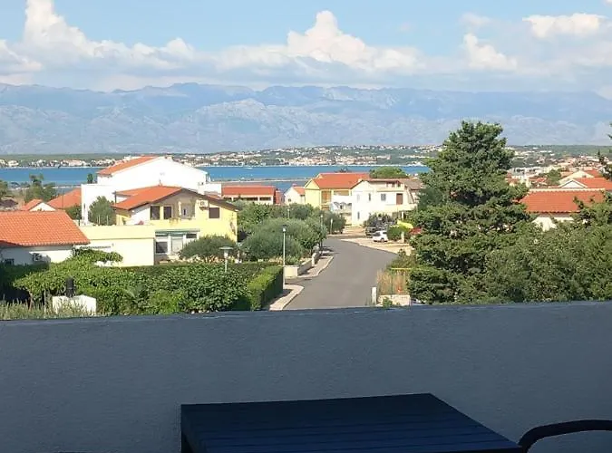 One Bedroom Loft With View Διαμέρισμα *